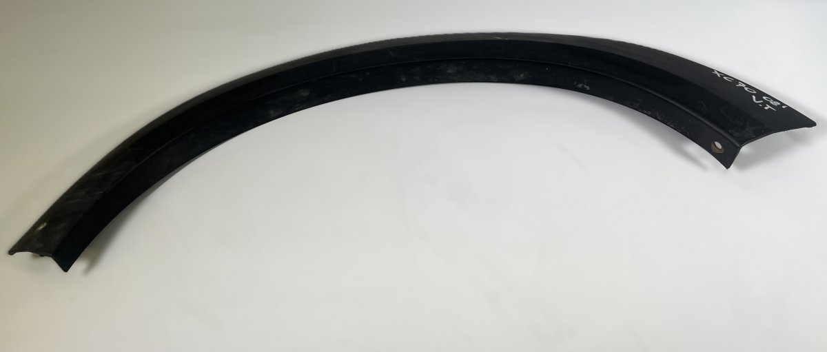 Volvo XC70 Wheel arch extension — rear left Wheel arch extension — rear left — VOLVO XC70 I...