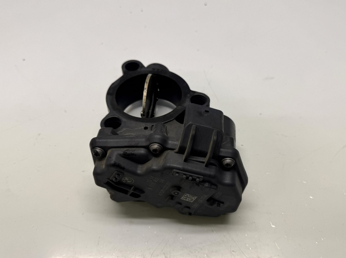 BMW 2 (F22 / F23) Throttle body Throttle body — BMW 2 Active Tourer (F45, F46) ...