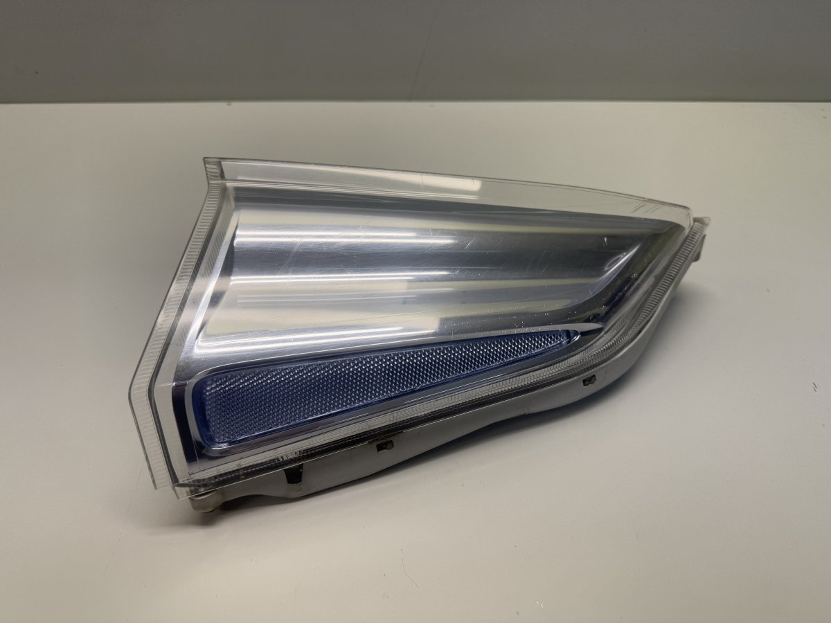 Nissan Leaf Indicator front left Indicator front left — NISSAN LEAF I (ZE0) (201...