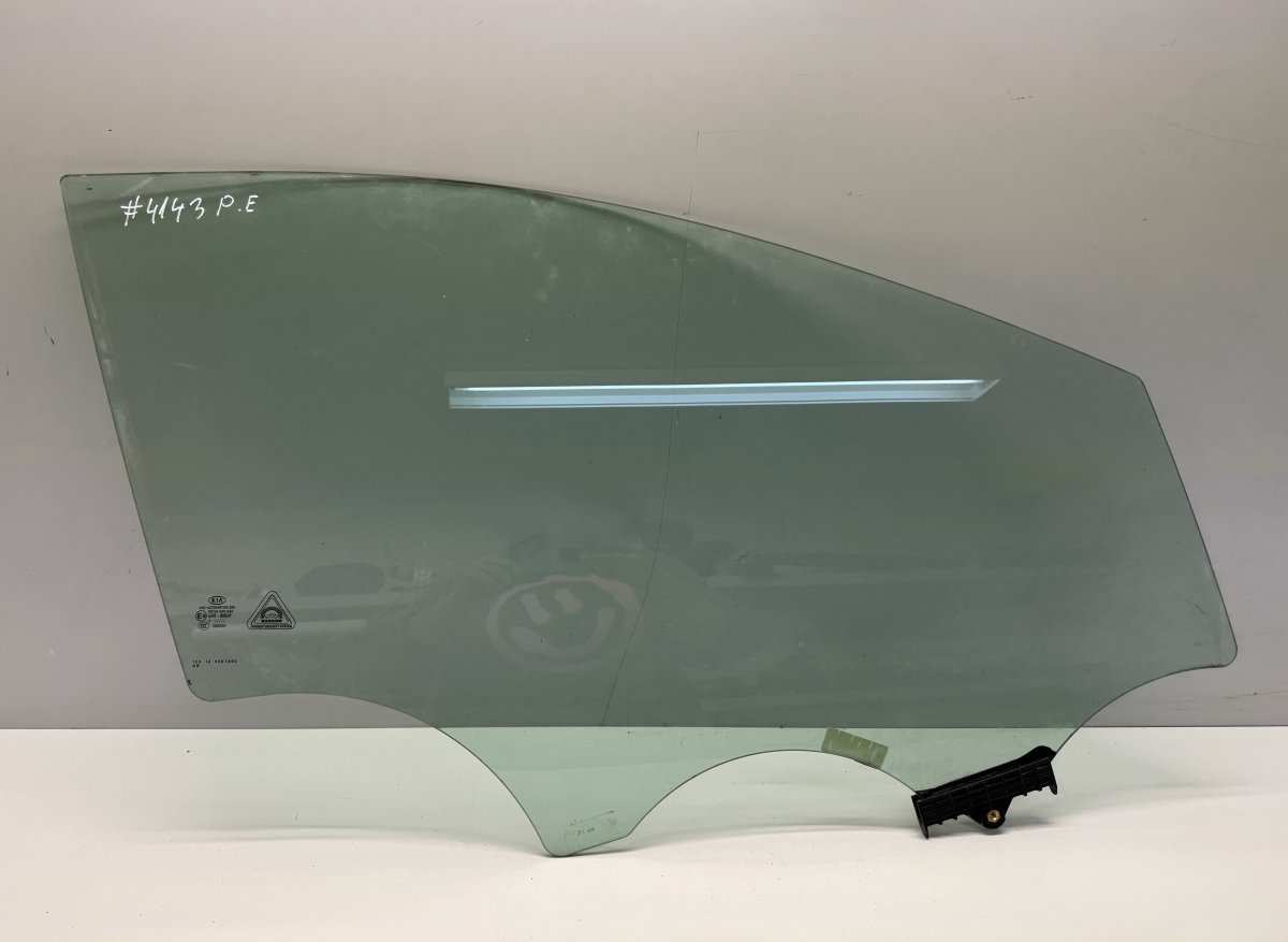 Kia Sportage Door window glass — front right Door window glass — front right — KIA SPORTAGE ...