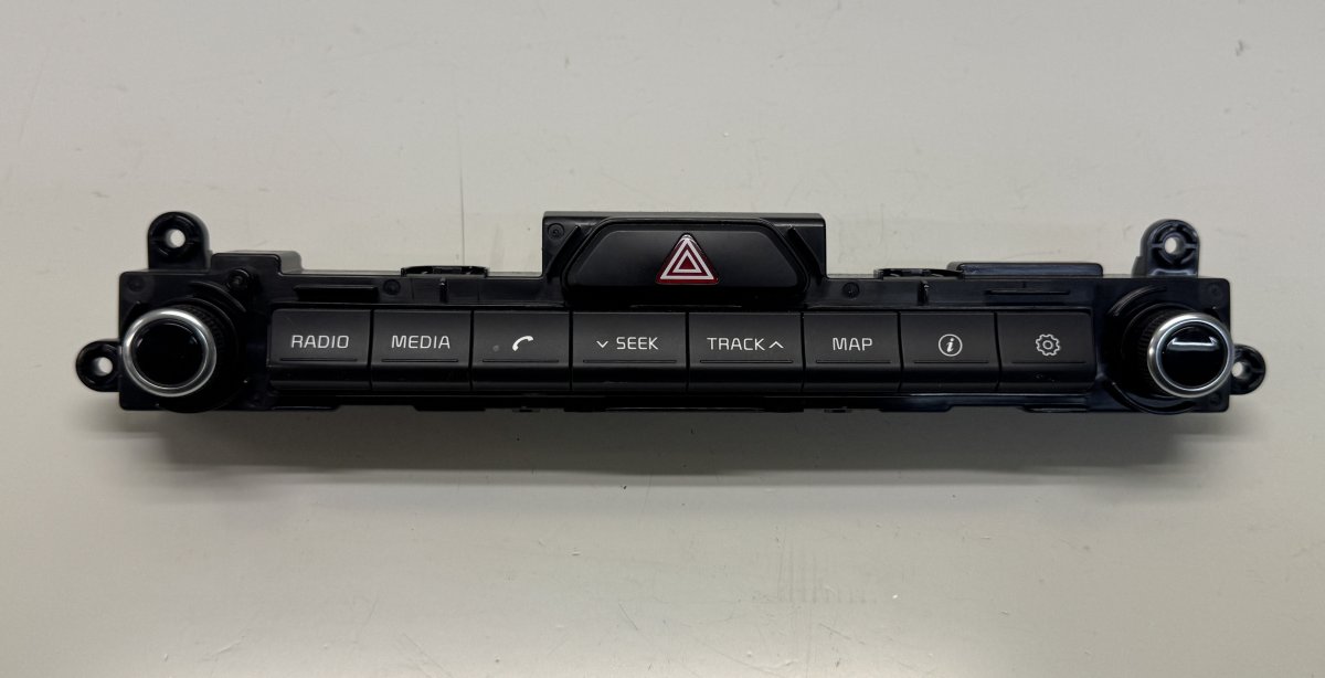 Kia Sportage Dashboard switch assembly Dashboard switch assembly — KIA SPORTAGE IV (QL...
