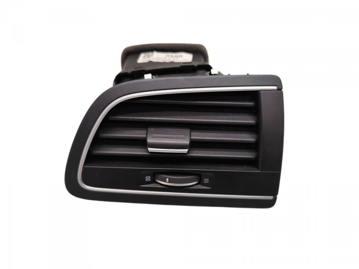 Renault Koleos Front right air vent Front right air vent — RENAULT KOLEOS II (2016-...