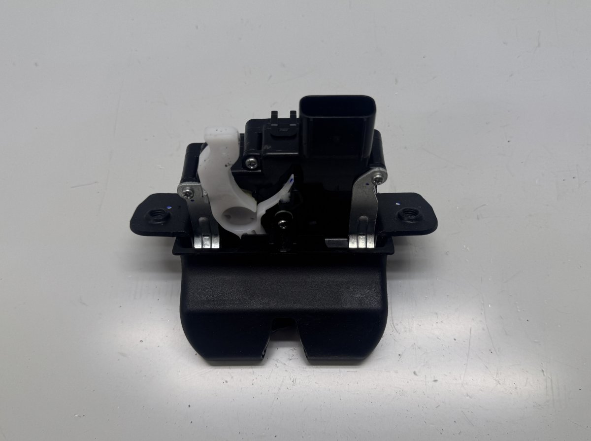 Kia Sportage Boot lid / tailgate lock Boot lid / tailgate lock — KIA SPORTAGE IV (QL)...