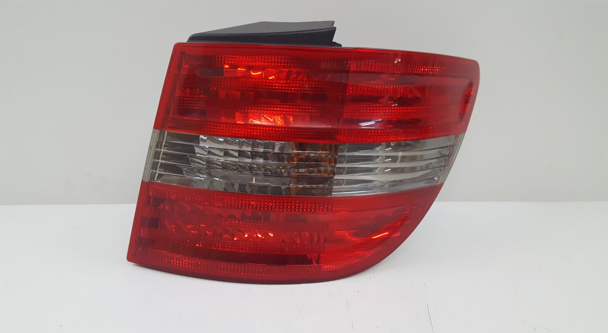 Mercedes-Benz A (W169) Right Rear Light Right rear light — MERCEDES-BENZ B-CLASS (W245)...