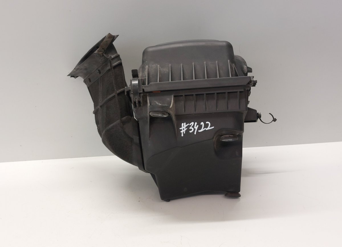 Jeep Grand Cherokee (WK) Air filter housing Air filter housing — JEEP GRAND CHEROKEE IV (WK...