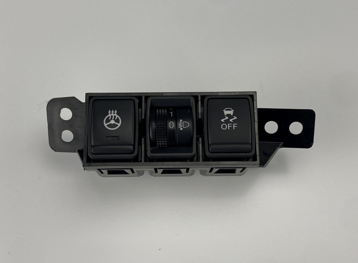 Nissan Leaf Dashboard switch assembly Dashboard switch assembly — NISSAN LEAF I (ZE0)...