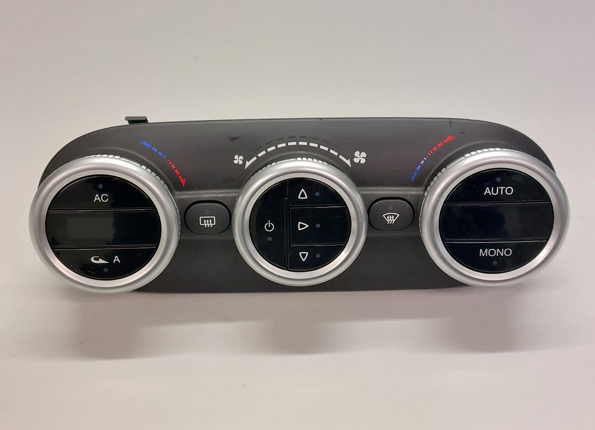 Alfa-Romeo Giulietta (940) Heater control panel Heater control panel — ALFA ROMEO GIULIETTA (94...