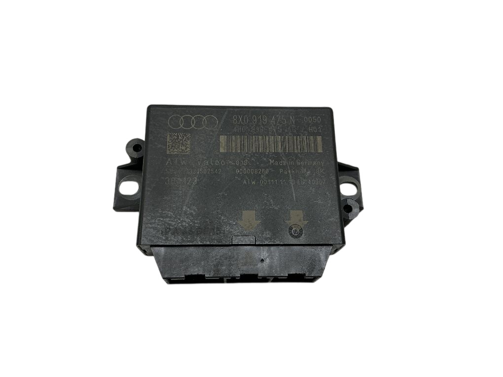 Audi Q3 (8U) Parking assistance control unit Parking assistance control unit — AUDI Q3 (8U) ...