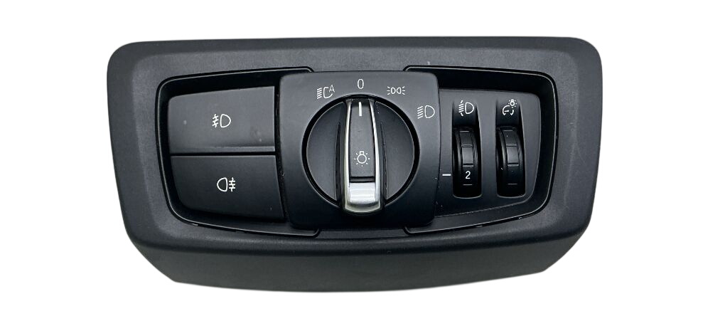BMW 2 (F22 / F23) Headlight Switch Headlight switch — BMW 2 Active Tourer (F45, F4...