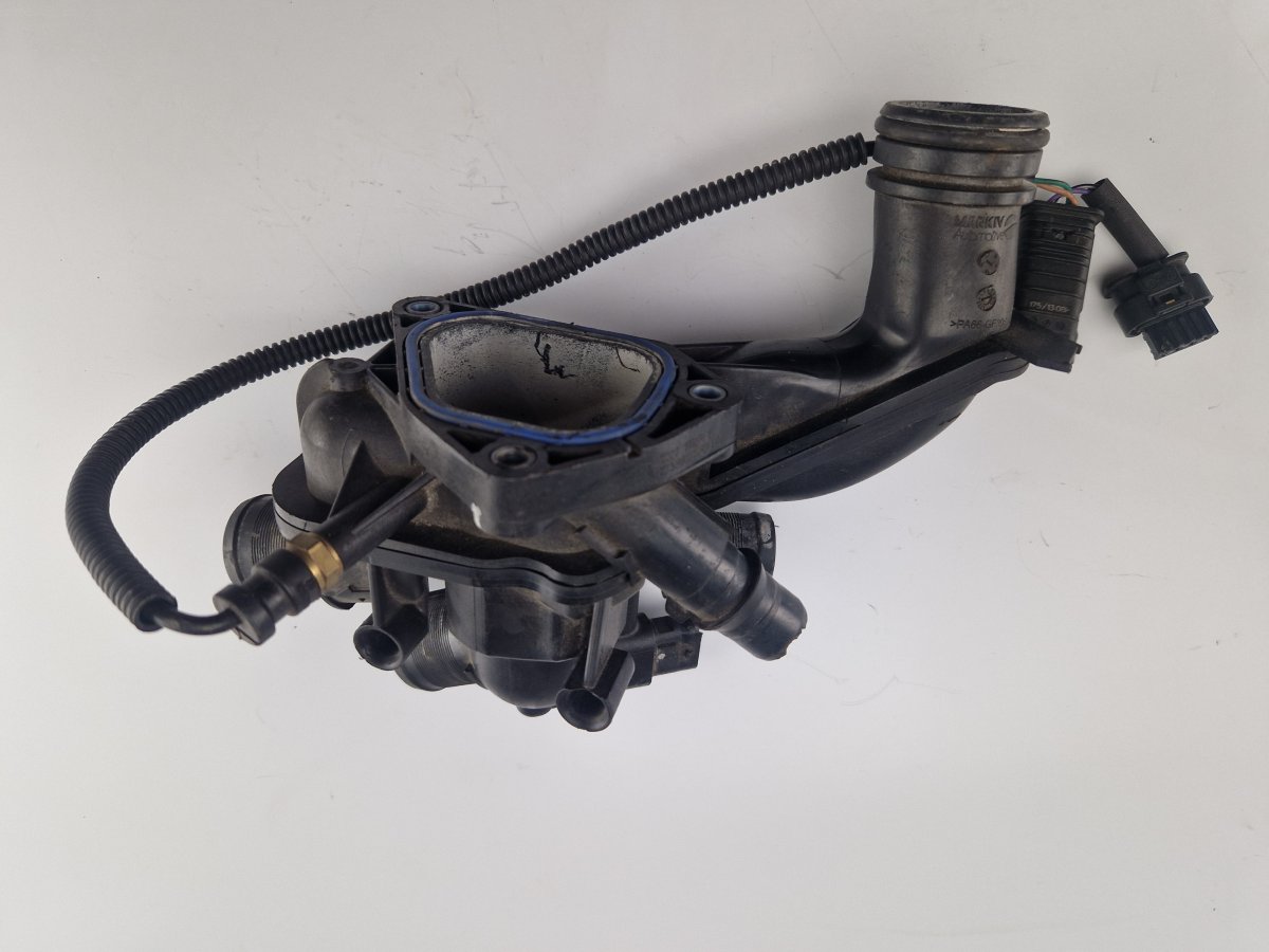 Peugeot 207 termostaatti Thermostat — PEUGEOT 207 (2006-2014) — V7599275...