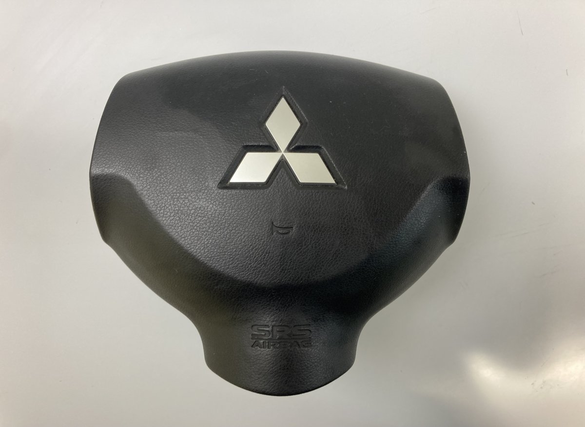 Mitsubishi Outlander Steering Wheel Airbag Steering wheel airbag — MITSUBISHI OUTLANDER II...