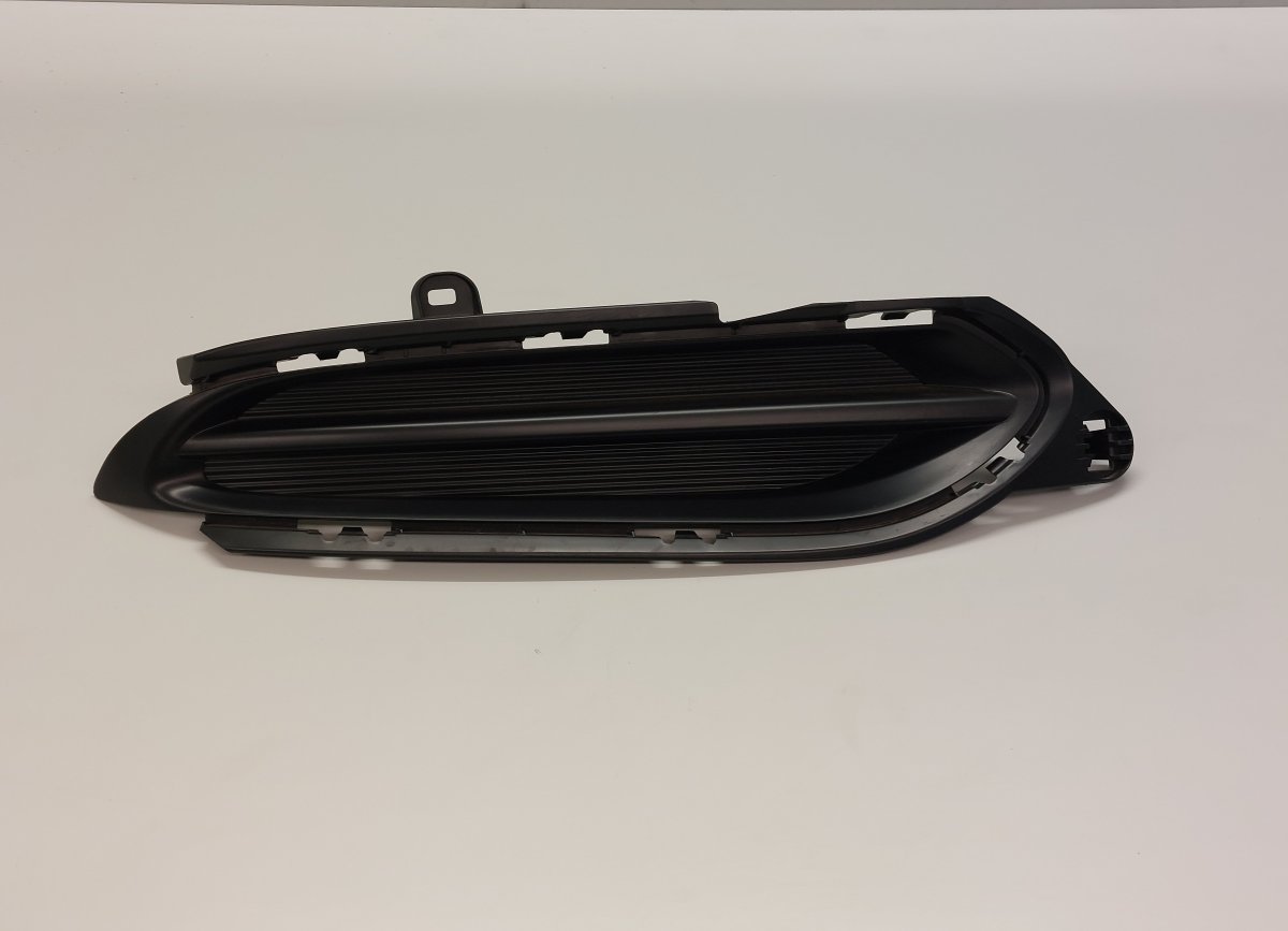 Honda HR-V Front bumper grille — right