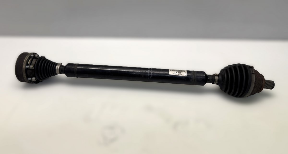 Volkswagen Passat (B7) Driveshaft — front right Driveshaft — front right — VW PASSAT B7 / ALLTR...