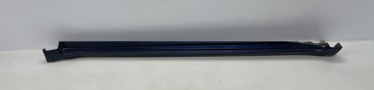 Toyota Avensis (T27) Side skirt — left Side skirt — left — TOYOTA AVENSIS (T270) (2009...