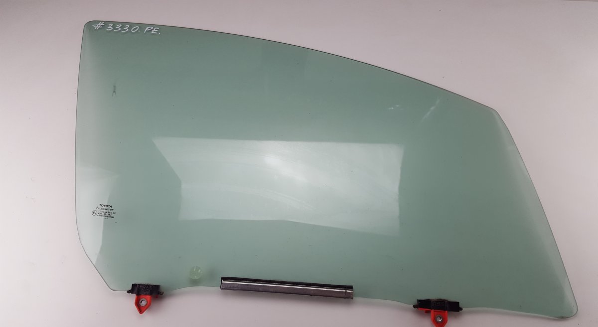 Toyota Yaris Door window glass — front right Door window glass — front right — TOYOTA YARIS ...