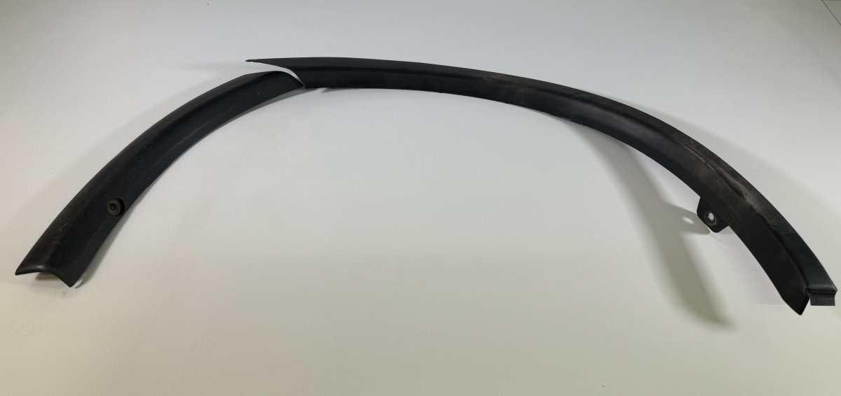 Mitsubishi Outlander Wheel arch extension — rear right Wheel arch extension — rear right — MITSUBISHI ...