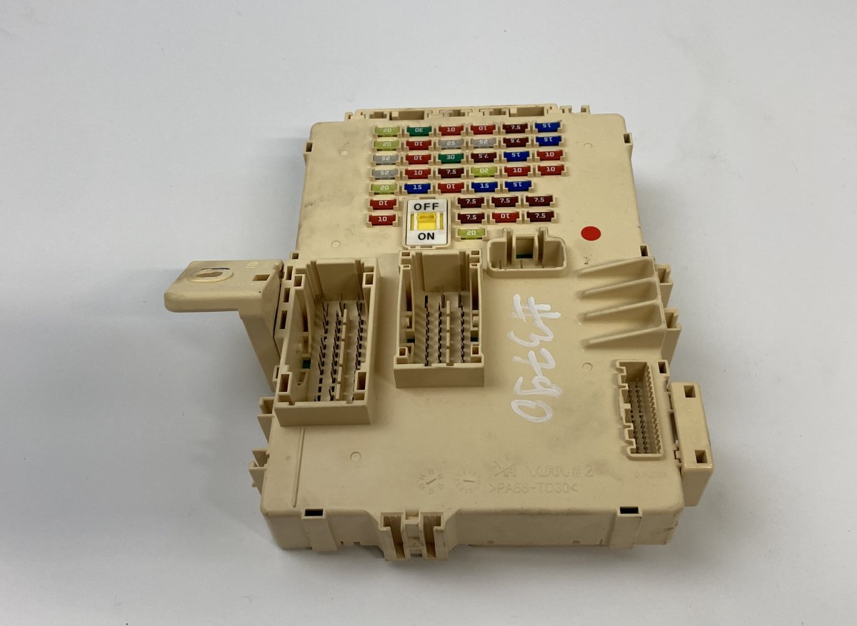 Hyundai i40 Fuse box Fuse box — HYUNDAI i40 (VF) (2011-2019) — 91950...