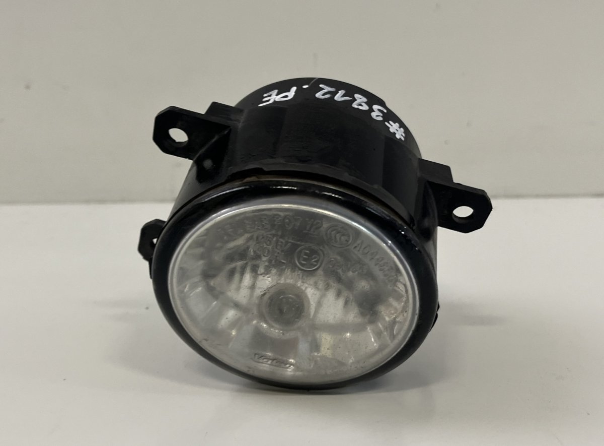 Subaru Forester Fog lamp — front right Fog lamp — front right — SUBARU FORESTER (SJ) (...