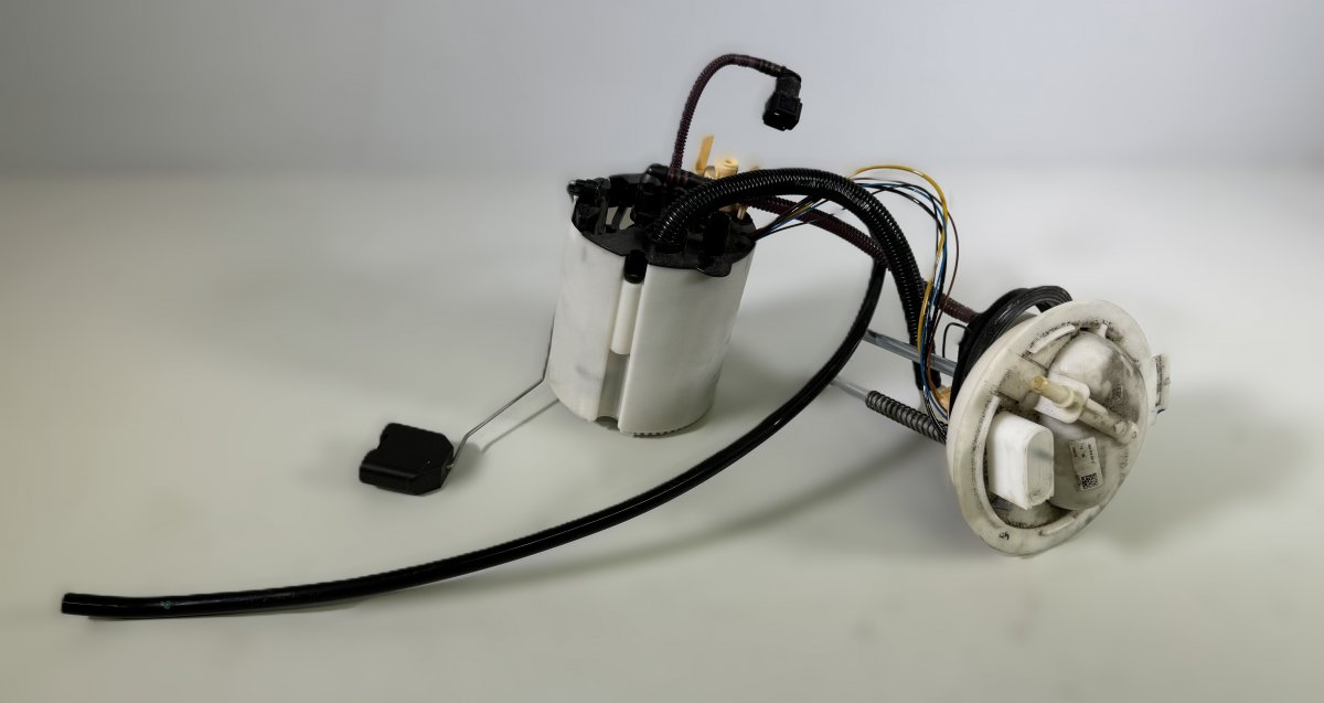 Volkswagen Passat (B7) Fuel feed pump Fuel feed pump — VW PASSAT B7 / ALLTRACK (2010-...