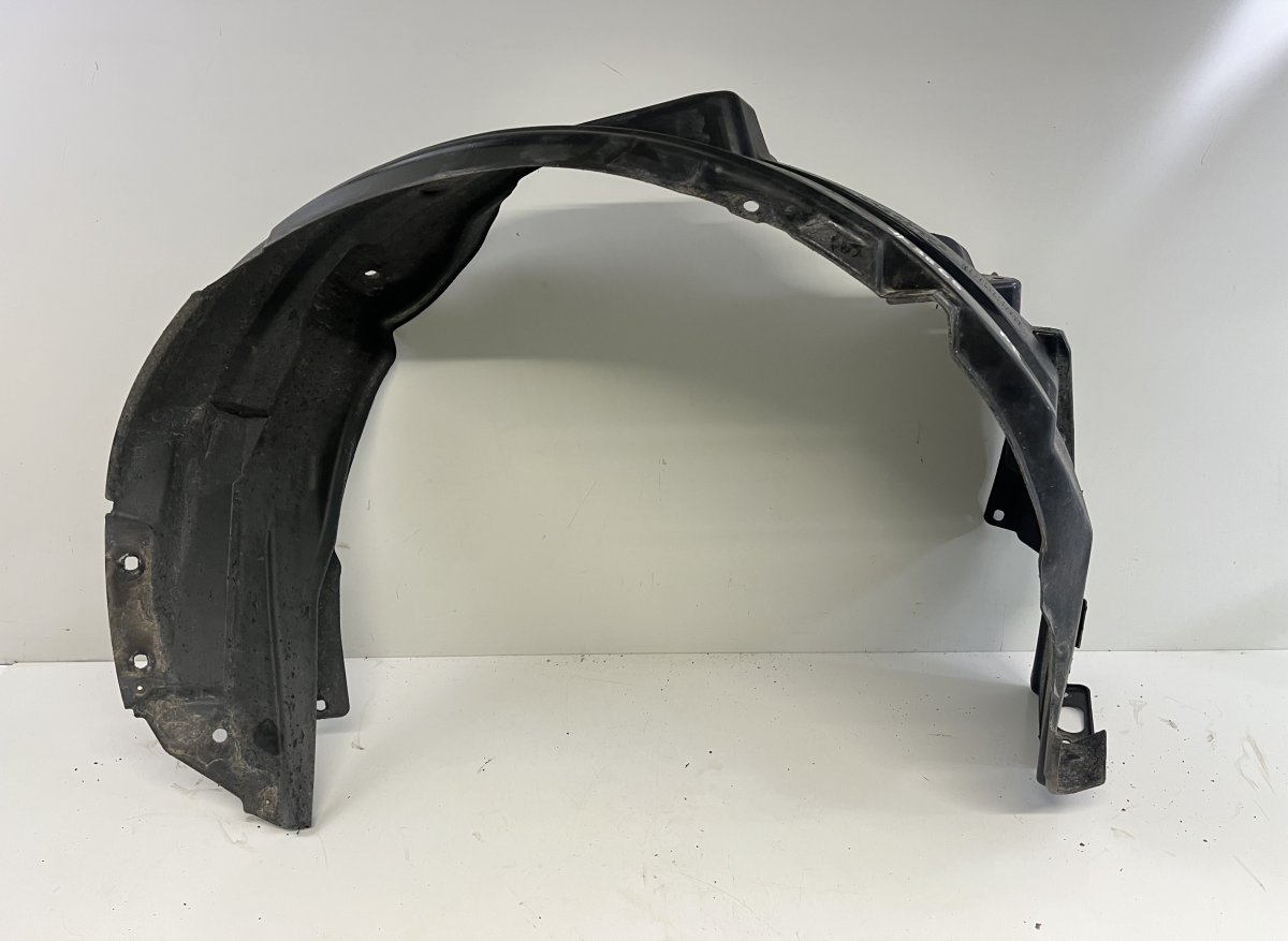 Mitsubishi Outlander Wheel arch liner — front right Wheel arch liner — front right — MITSUBISHI OUT...