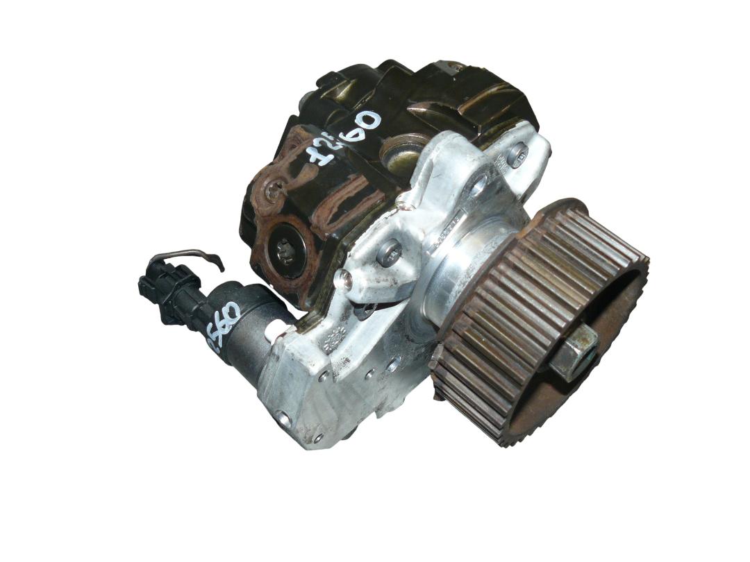 Chrysler Voyager / Town & Country Diesel fuel injection pump Diesel fuel injection pump — CHRYSLER VOYAGER I...