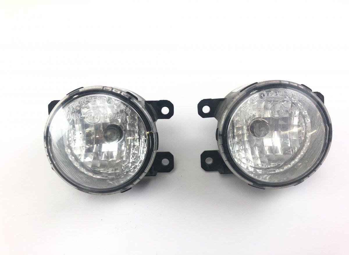 Suzuki Vitara Fog lamp — front left Fog lamp — front left — SUZUKI VITARA (LY) (201...