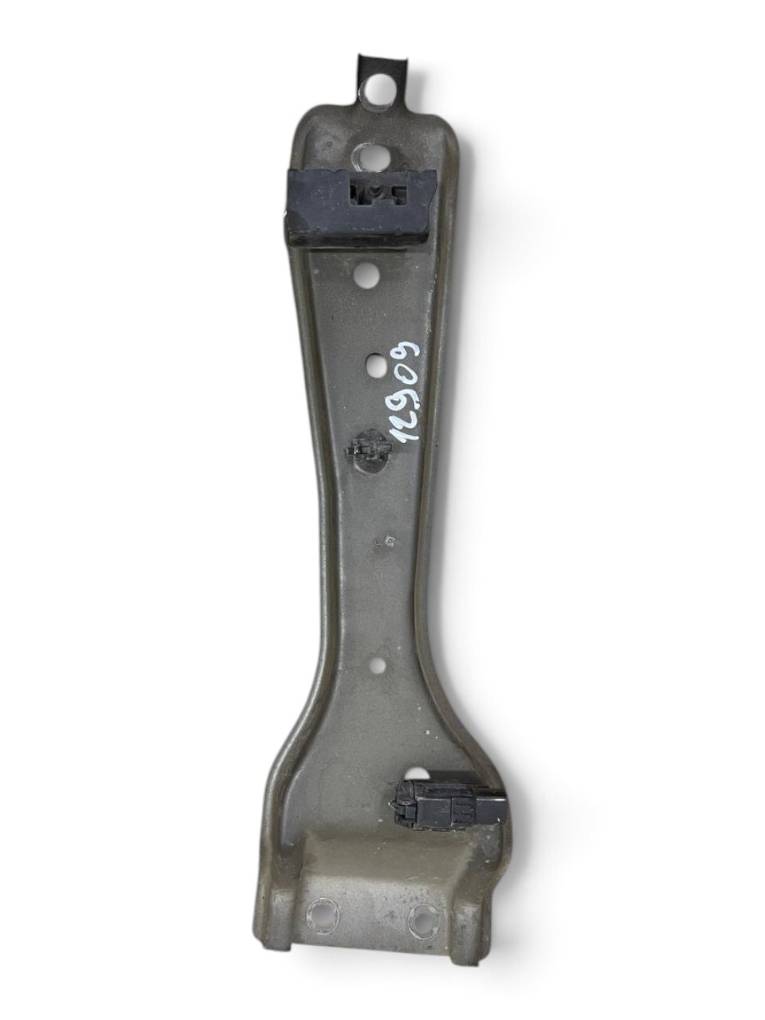 Nissan Pulsar (C13) Front panel Front panel — NISSAN PULSAR (C13) (2014-2018) —...
