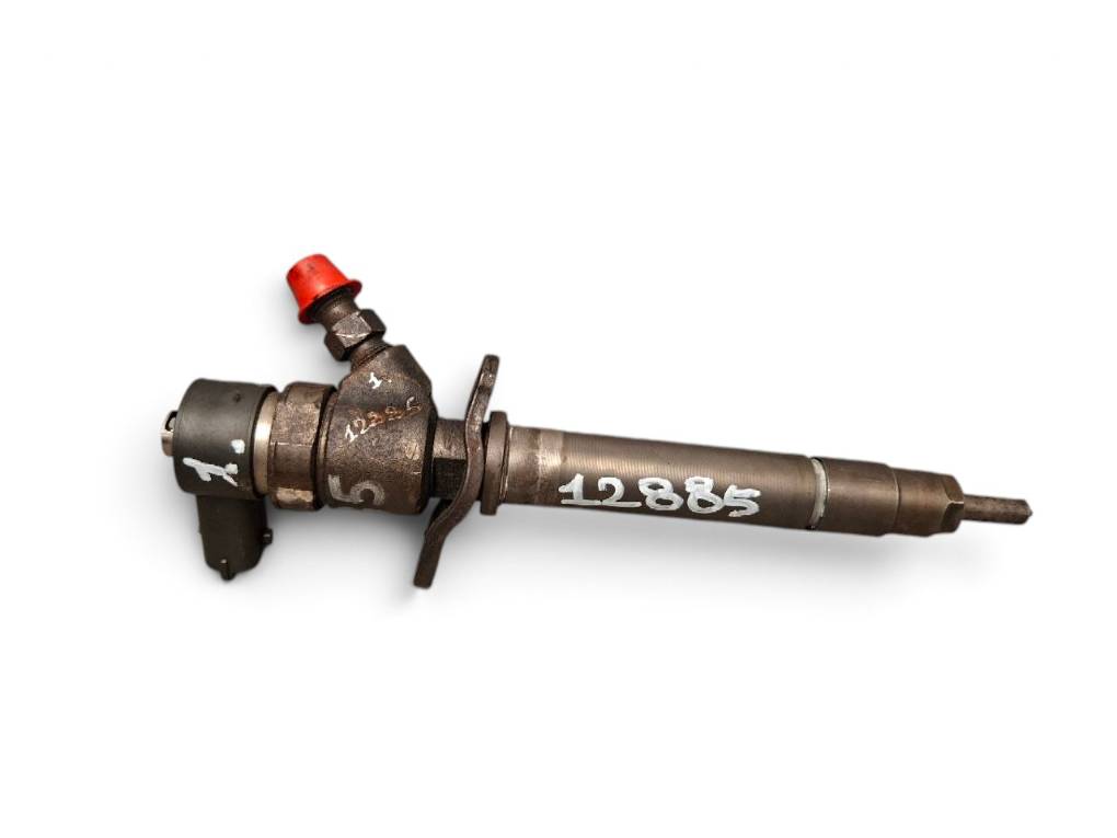 Volvo S80 Fuel Injector Fuel injector — VOLVO S80 I (TS, XY) (1998-2006...