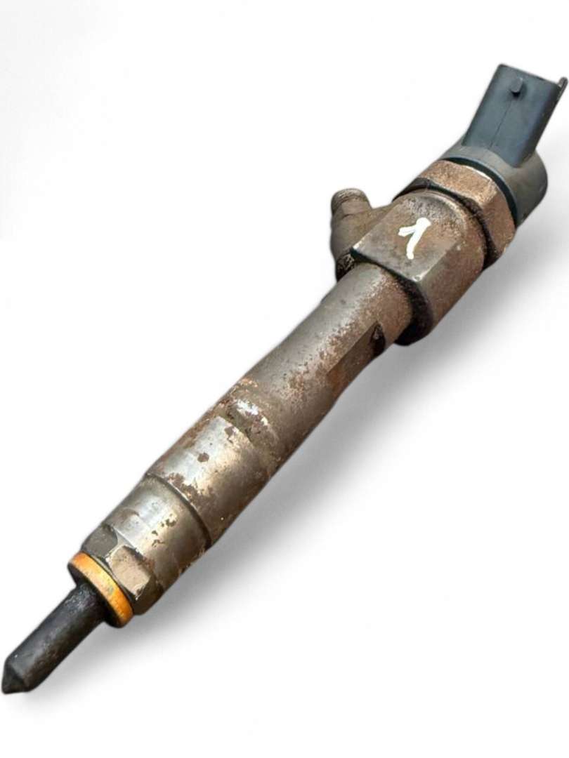 Renault Megane Fuel Injector Fuel injector — RENAULT MEGANE II (2002-2008) —...