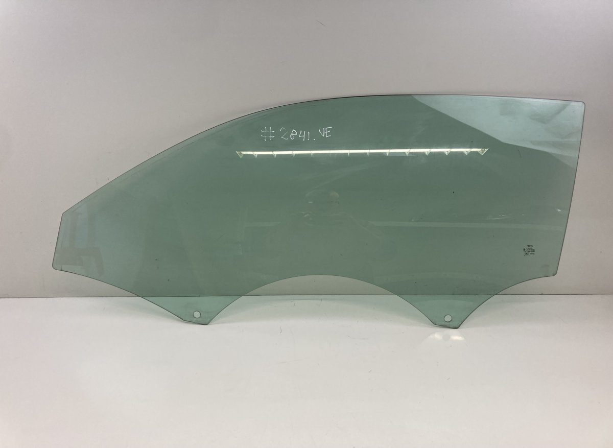 Audi A1 (8X) Door window glass — front left Door window glass — front left — AUDI A1 (8X1, ...