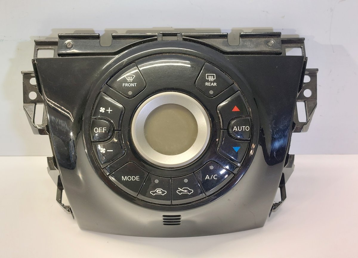 Nissan Note (E11) Heater control panel Heater control panel — NISSAN NOTE II (E12) (20...