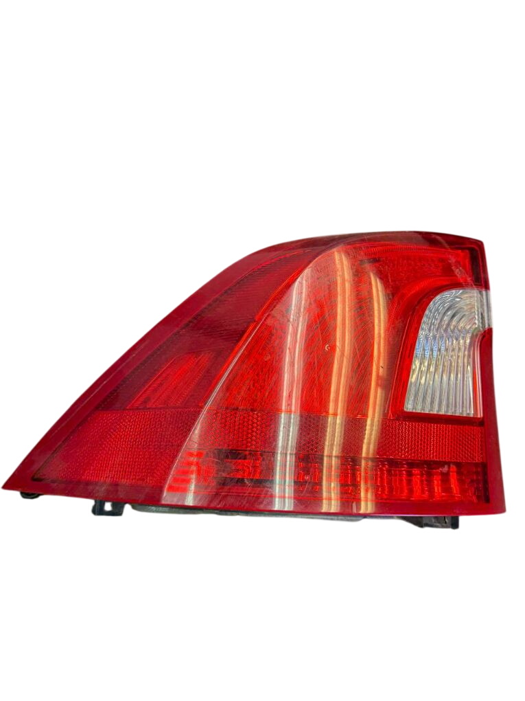 Volvo S60 Left Rear Light Left rear light — VOLVO S60 II / V60 I (2010-20...