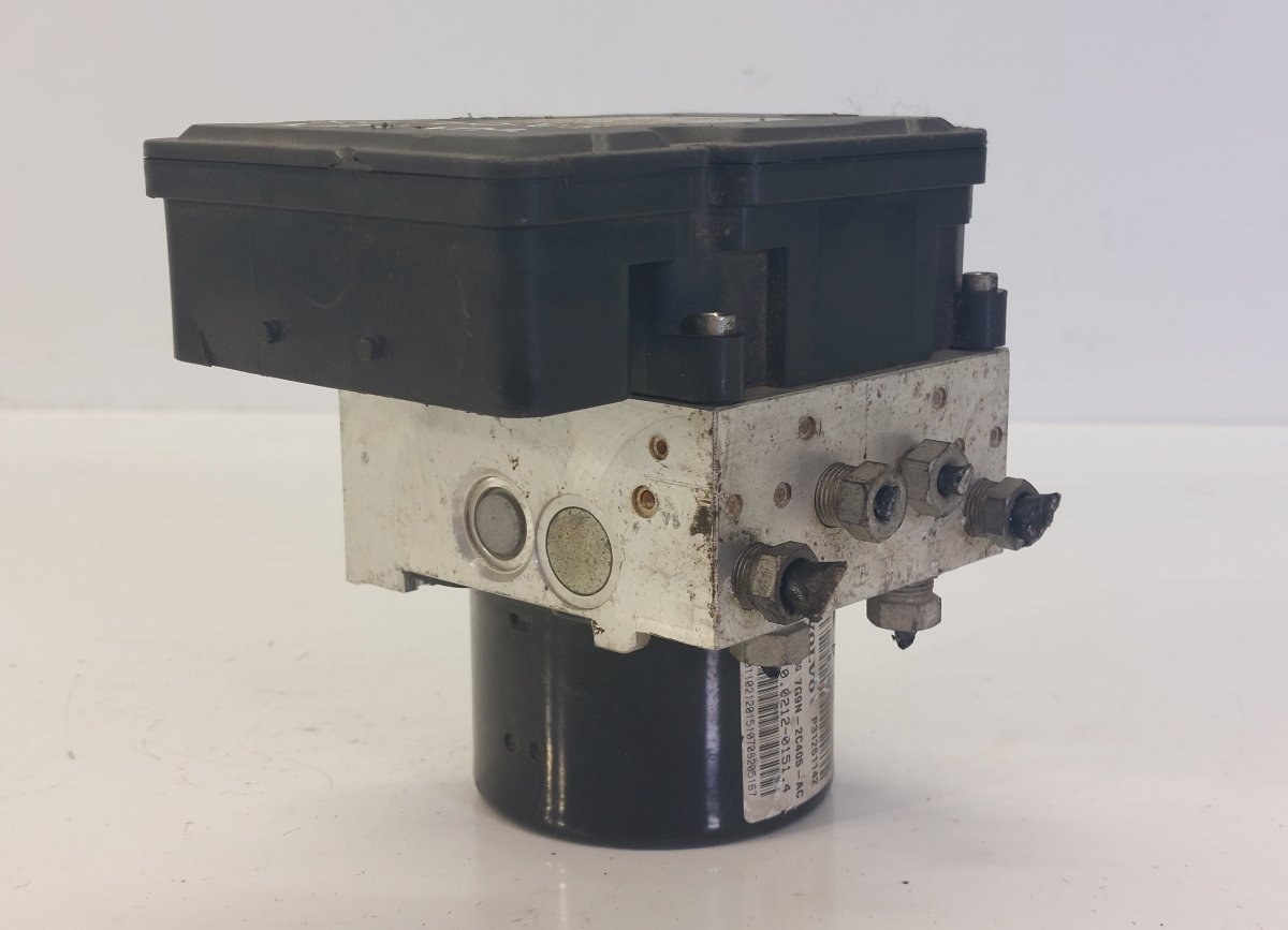 Volvo XC70 ABS hydraulic unit / pump ABS hydraulic unit / pump — VOLVO XC70 II (2007...