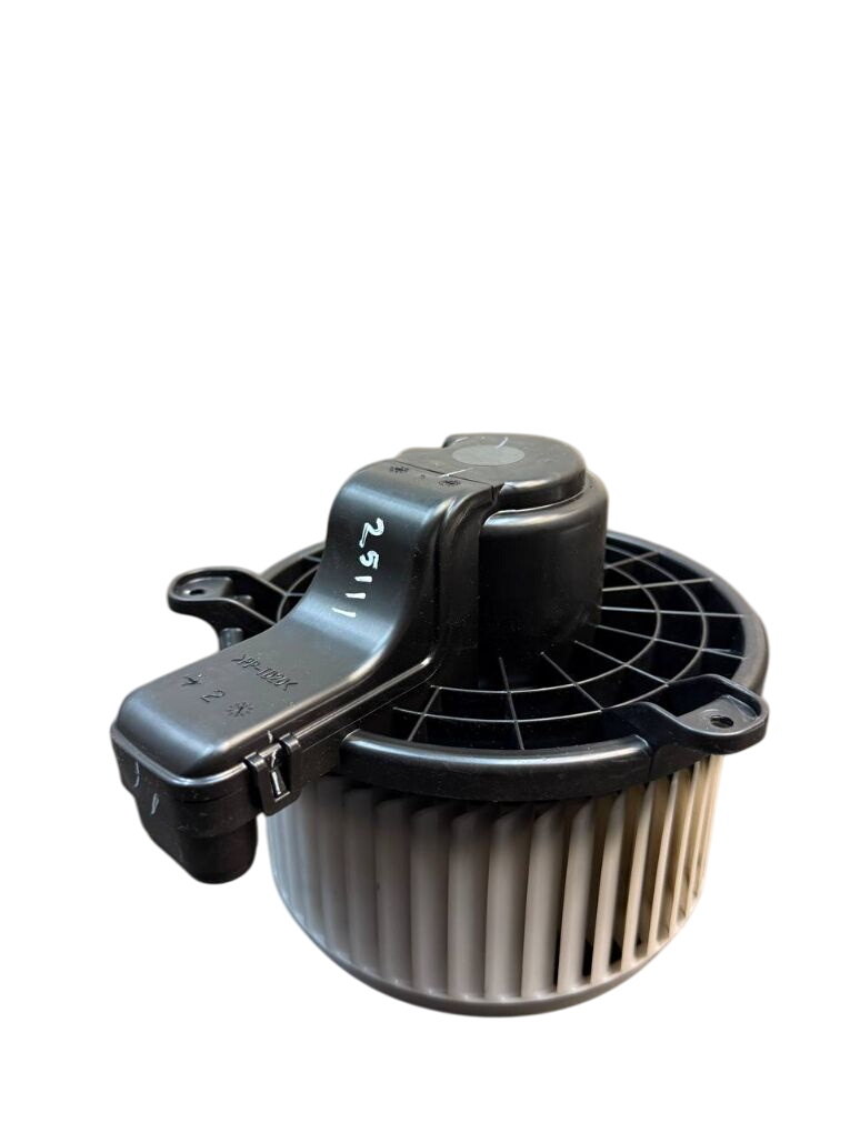 Mitsubishi Outlander Heater Blower Motor Heater blower motor — MITSUBISHI OUTLANDER III ...