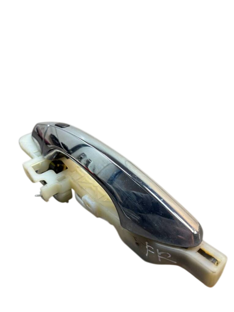 Hyundai Santa Fe Exterior door handle — front right Exterior door handle — front right — HYUNDAI SA...