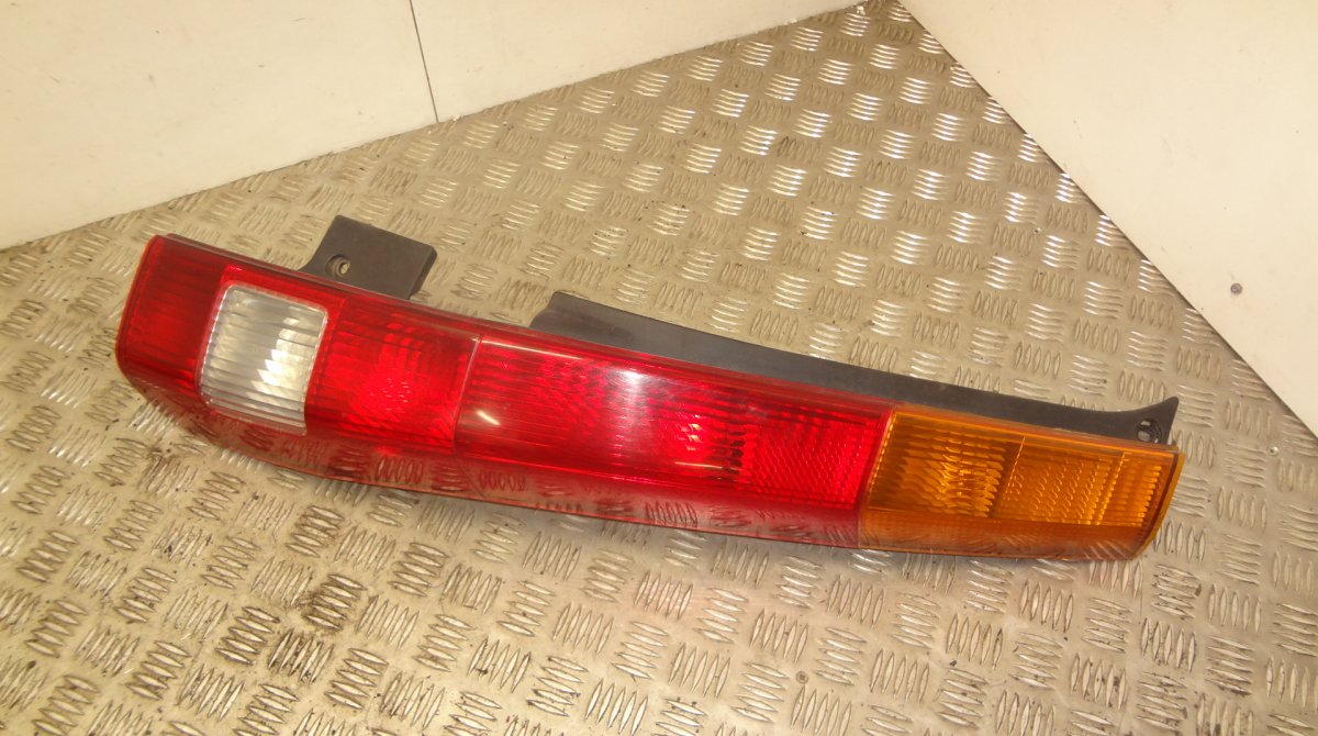 Honda CR-V Right Rear Light