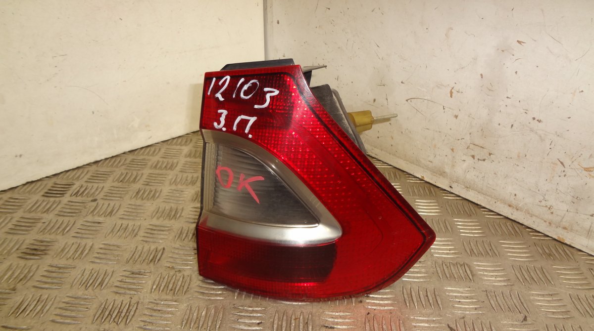 Ford Galaxy Right Rear Light