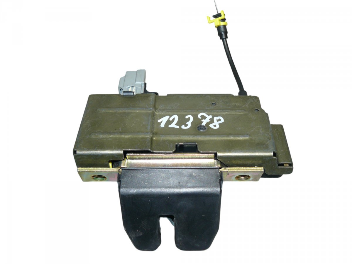 Volvo XC90 Boot lid / tailgate lock