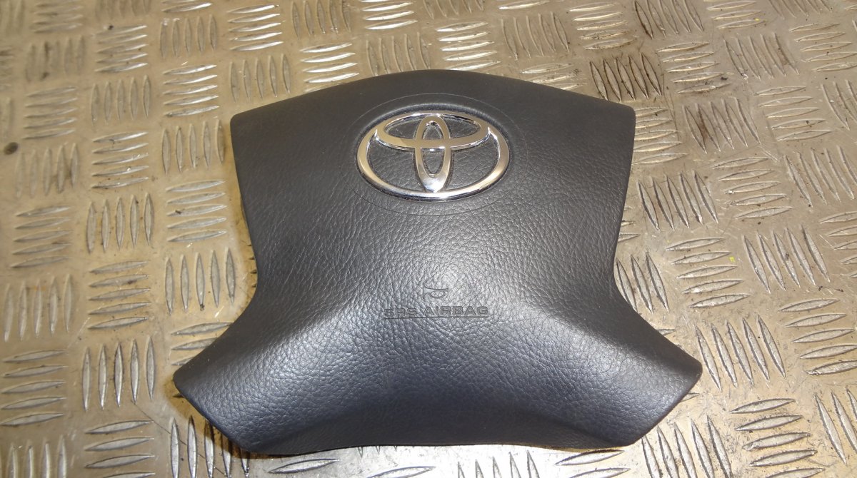Toyota Avensis (T25) Steering Wheel Airbag Steering wheel airbag — TOYOTA AVENSIS (T250) (...