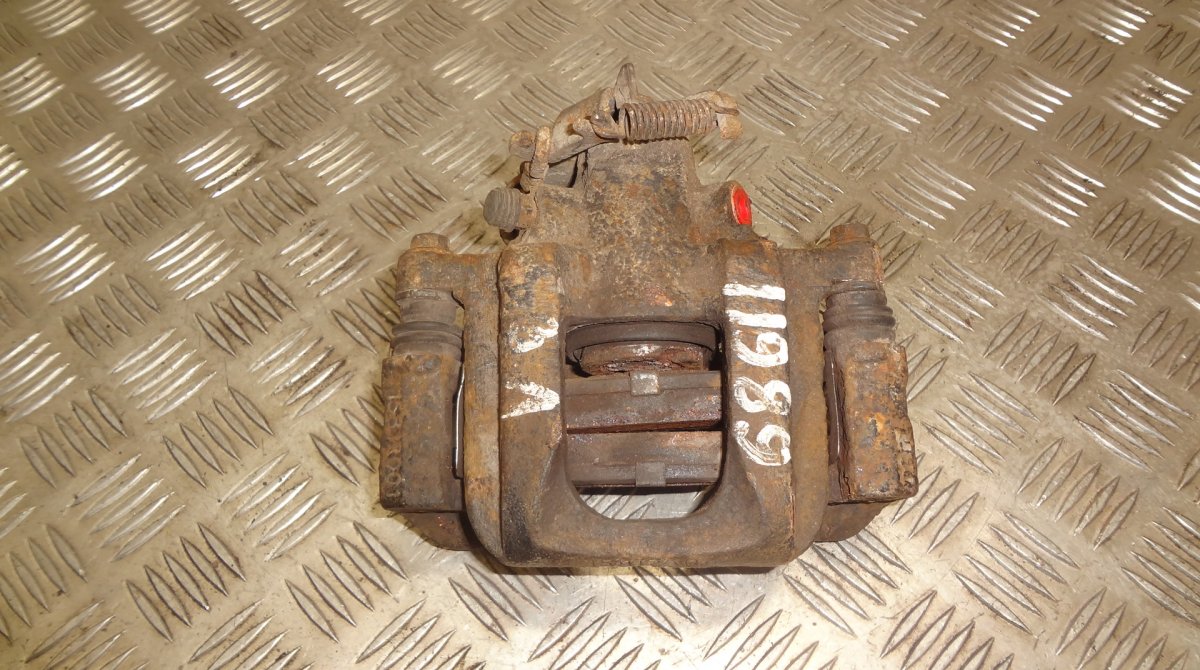 Chrysler Grand Voyager / Town & Country Brake caliper — rear left