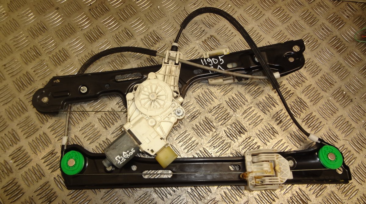 BMW 1 (E81 / E82 / E87 / E88) Complete window regulator — front left