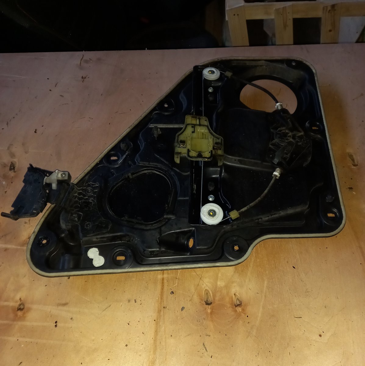 Jeep Grand Cherokee (WK) Complete window regulator — rear left Complete window regulator — rear left — JEEP GR...