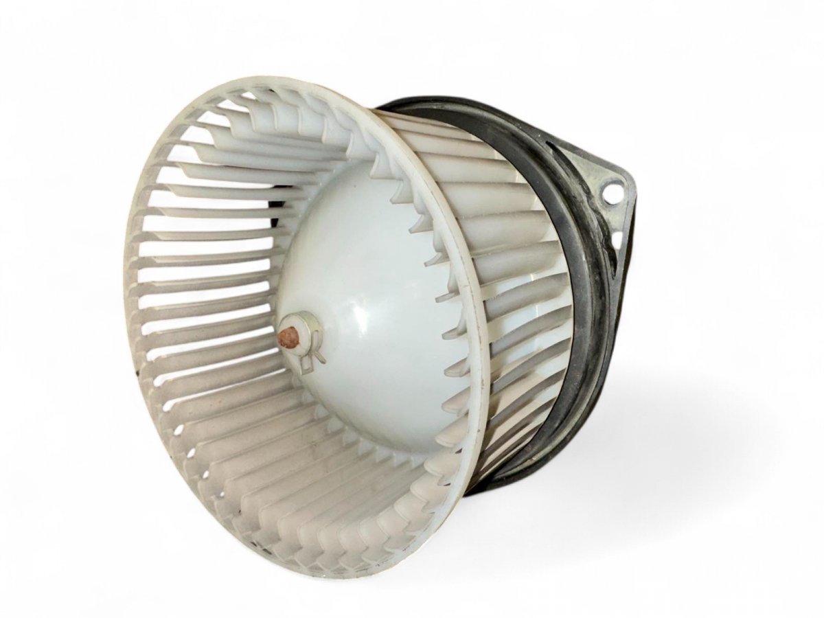 Subaru Forester Heater Blower Motor Heater blower motor — SUBARU FORESTER (SH) (200...