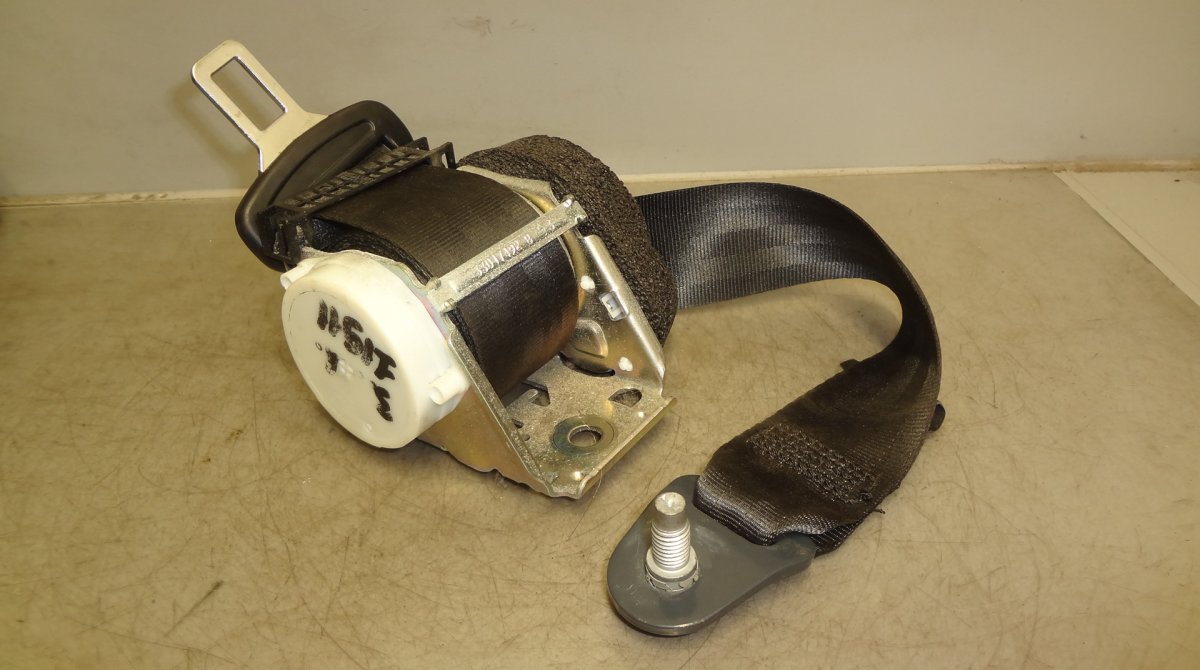 Peugeot 3008 Seat belt — rear left Seat belt — rear left — PEUGEOT 3008 I (T84) (2...