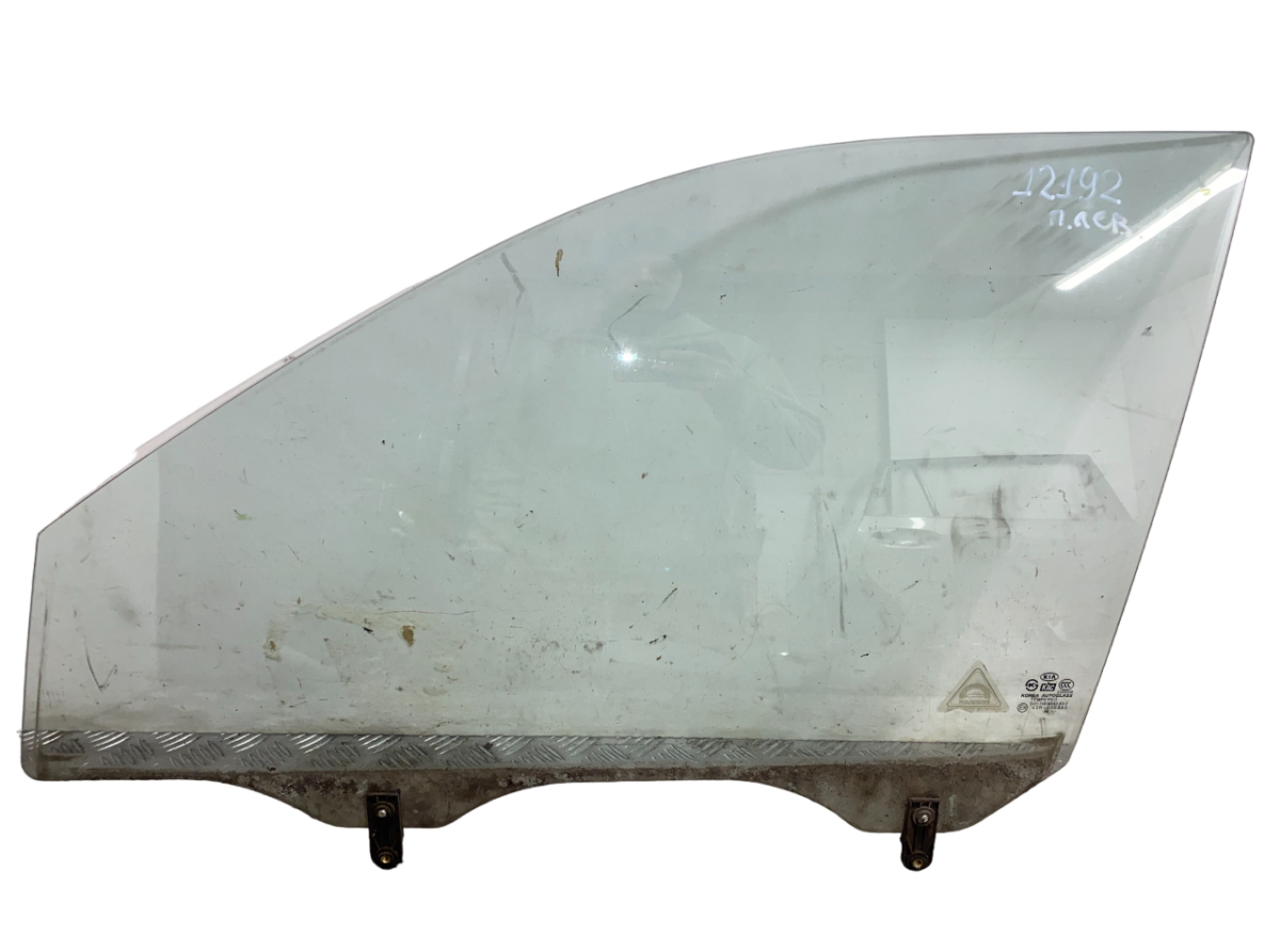 Kia Sportage Door window glass — front left Door window glass — front left — KIA SPORTAGE I...