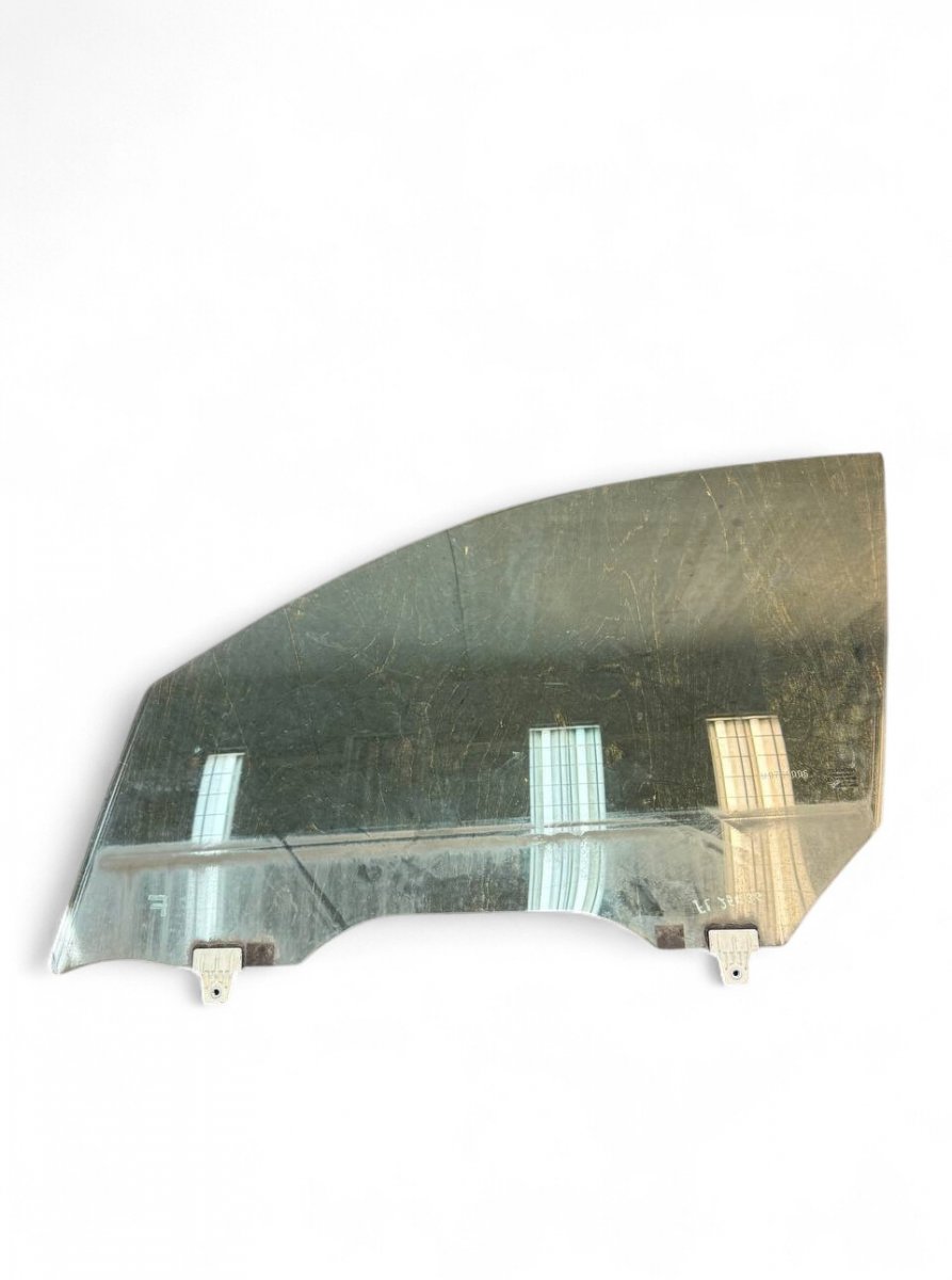 Infiniti M / Q70 (Y51) Door window glass — front left Door window glass — front left — INFINITI M IV ...