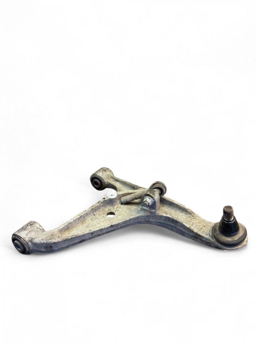 Infiniti M / Q70 (Y51) Lower suspension control arm — rear left Lower suspension control arm — rear left — INFI...