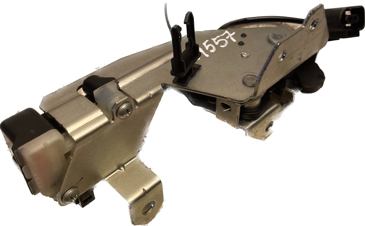 Volkswagen Touareg Boot lid / tailgate lock