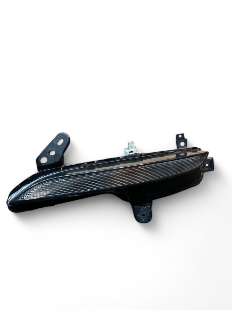 Renault Megane Front right position light
