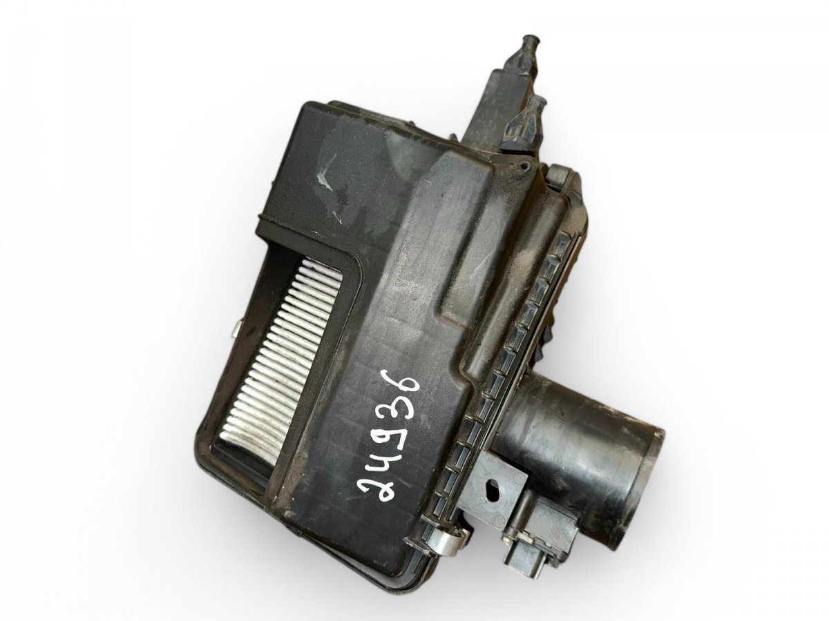 Nissan X-Trail / Rogue Air filter housing